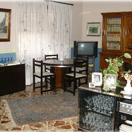 לינה וארוחת בוקר קטאניה Casa Tina Maugeri מראה חיצוני תמונה