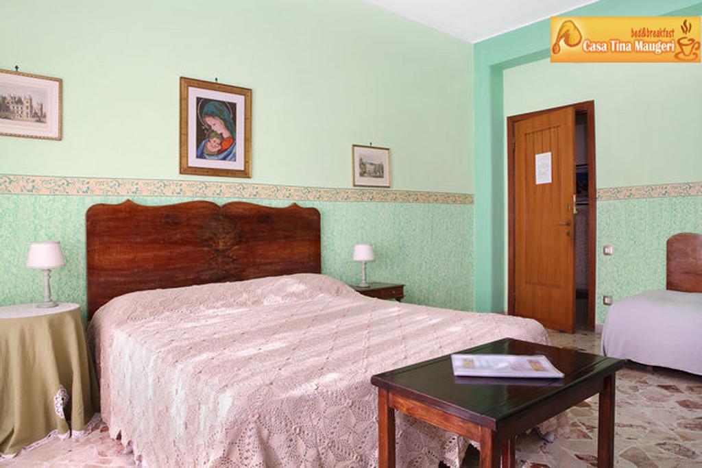 לינה וארוחת בוקר קטאניה Casa Tina Maugeri חדר תמונה