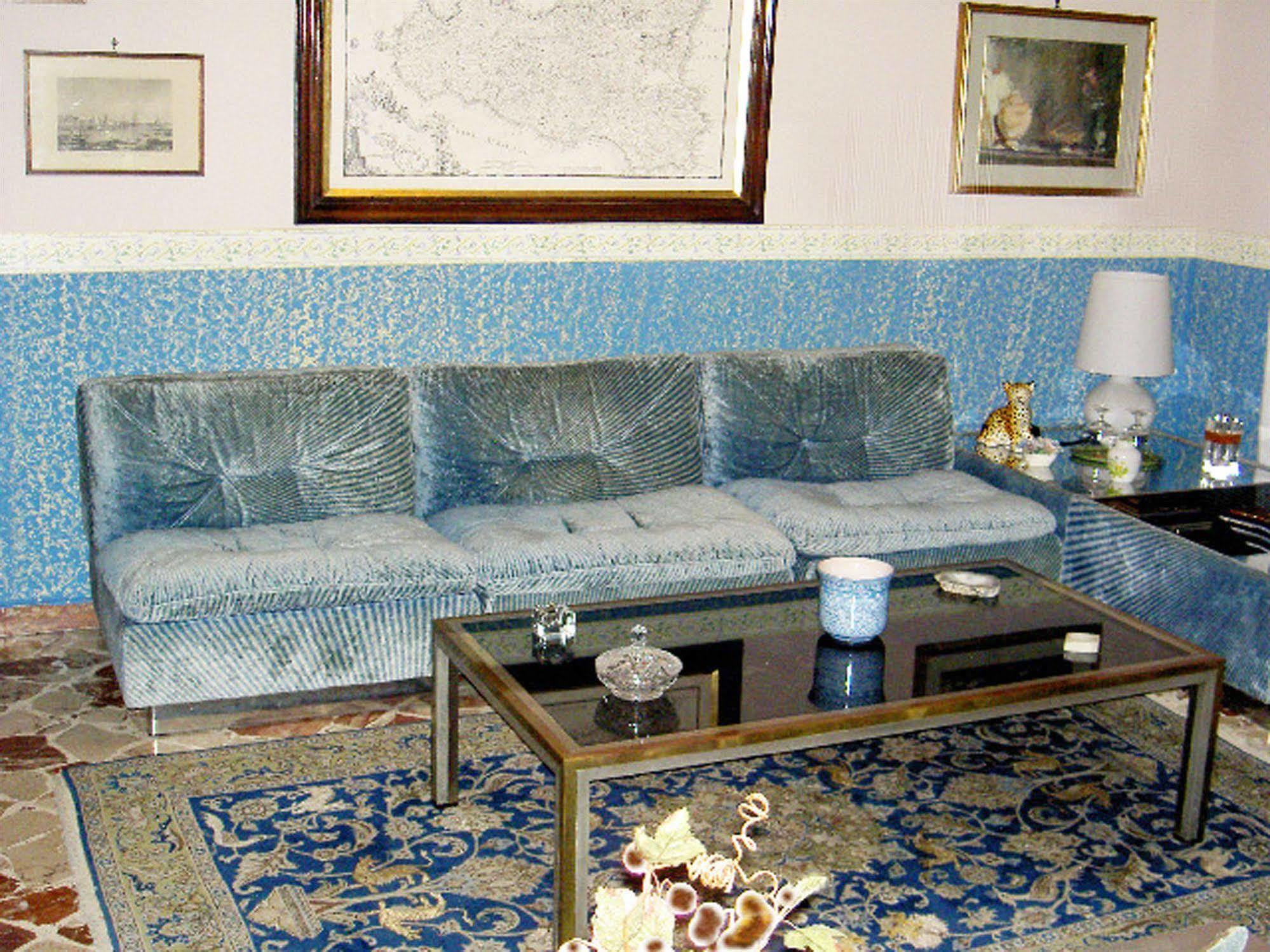 לינה וארוחת בוקר קטאניה Casa Tina Maugeri מראה חיצוני תמונה