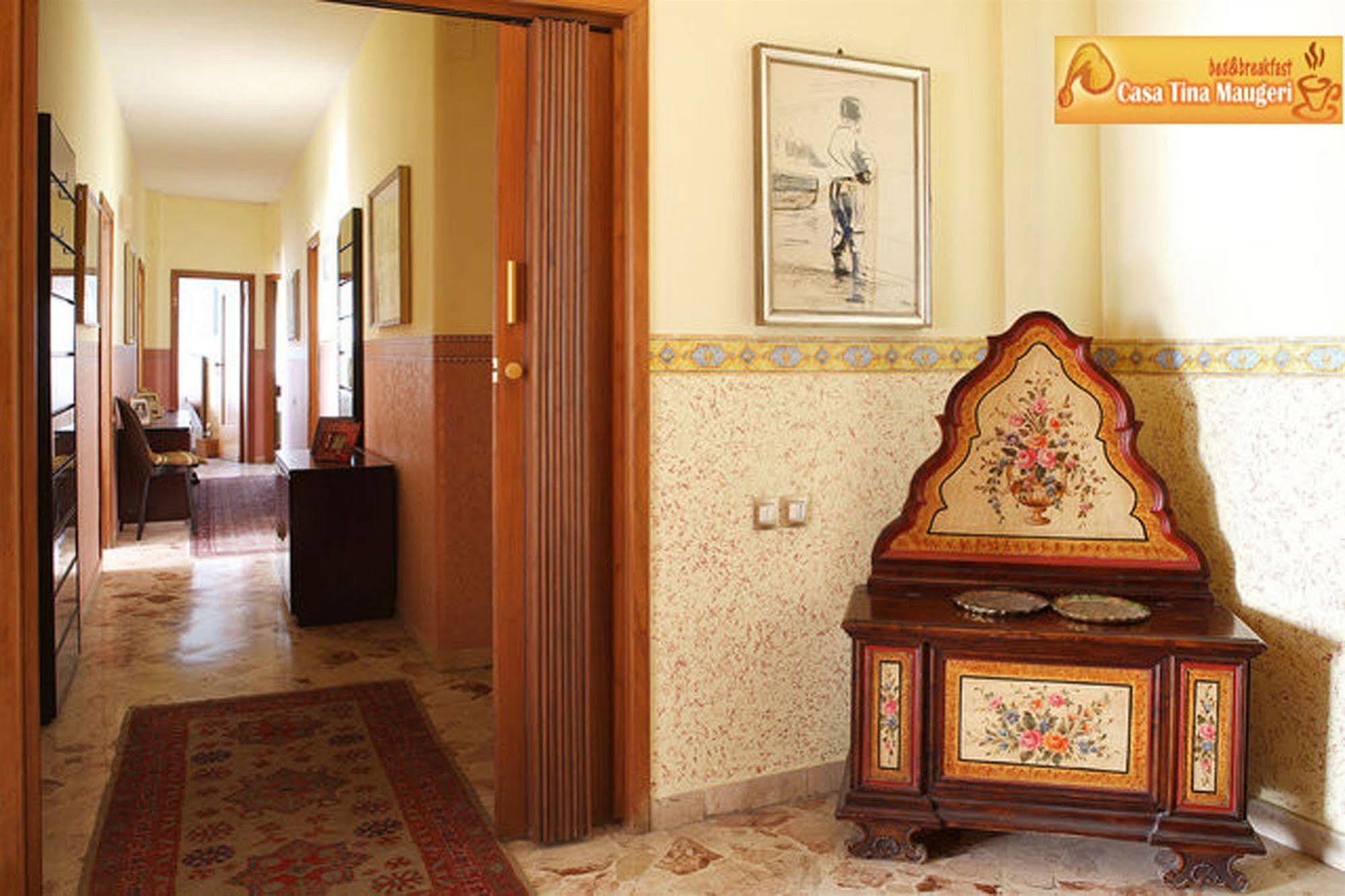 לינה וארוחת בוקר קטאניה Casa Tina Maugeri מראה חיצוני תמונה