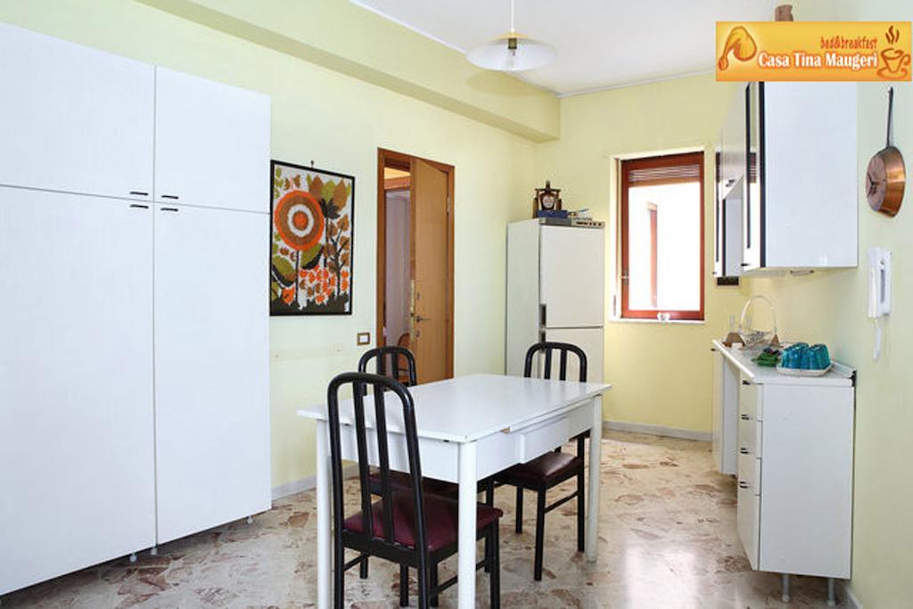 לינה וארוחת בוקר קטאניה Casa Tina Maugeri מראה חיצוני תמונה